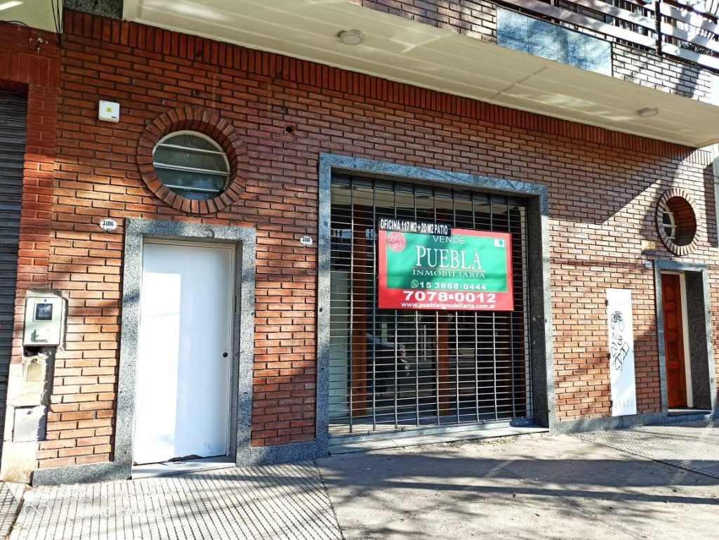 Local en venta en Parque Patricios, Av Brasil 3188